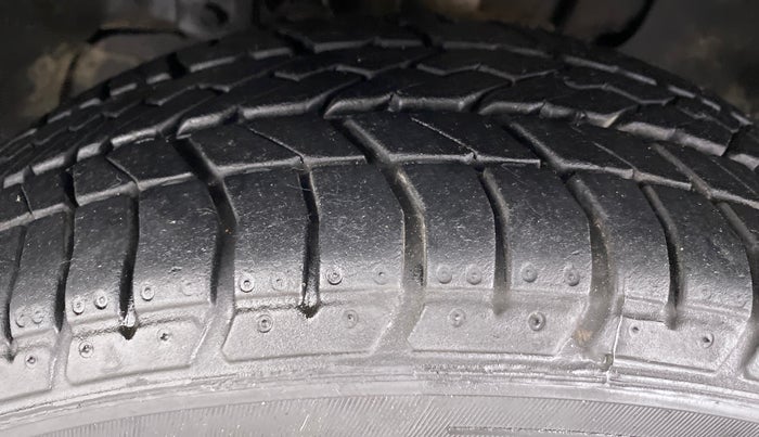 2018 Tata Tiago XZ 1.2 REVOTRON, Petrol, Manual, 48,054 km, Left Front Tyre Tread