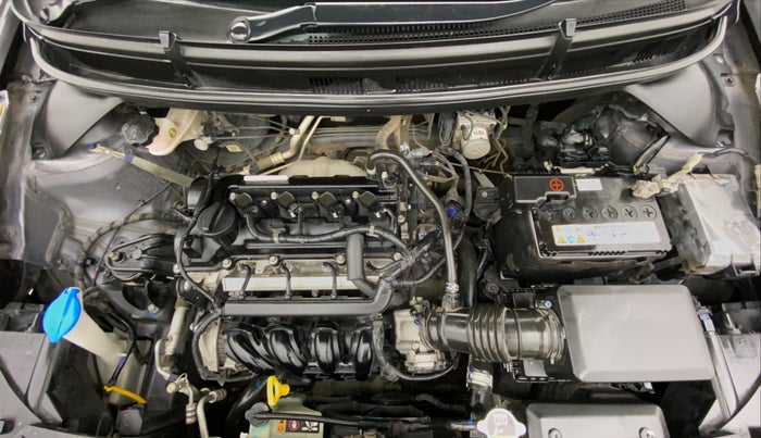 2018 Hyundai Elite i20 SPORTZ 1.2, Petrol, Manual, 26,936 km, Engine Bonet View