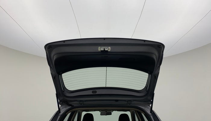 2018 Hyundai Elite i20 SPORTZ 1.2, Petrol, Manual, 26,936 km, Boot Door Open