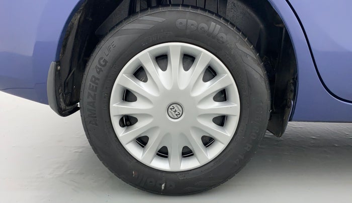 2017 Maruti Dzire VDI, Diesel, Manual, 91,756 km, Right Rear Wheel