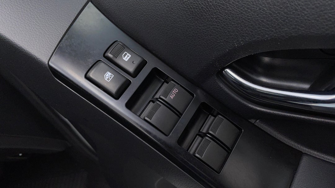 2019 Isuzu D-MAX Ls-u (4x4), Automatic, 26645 km, Drivers Side Door Panel Controls