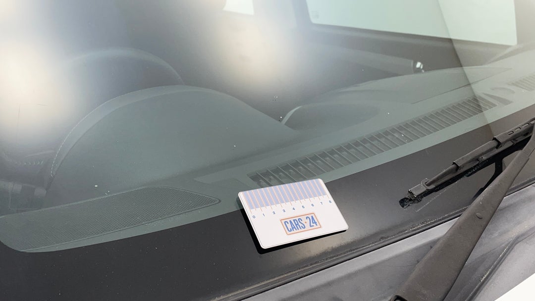 2019 Isuzu D-MAX Ls-u (4x4), Automatic, 26645 km, Windshield Front Chip