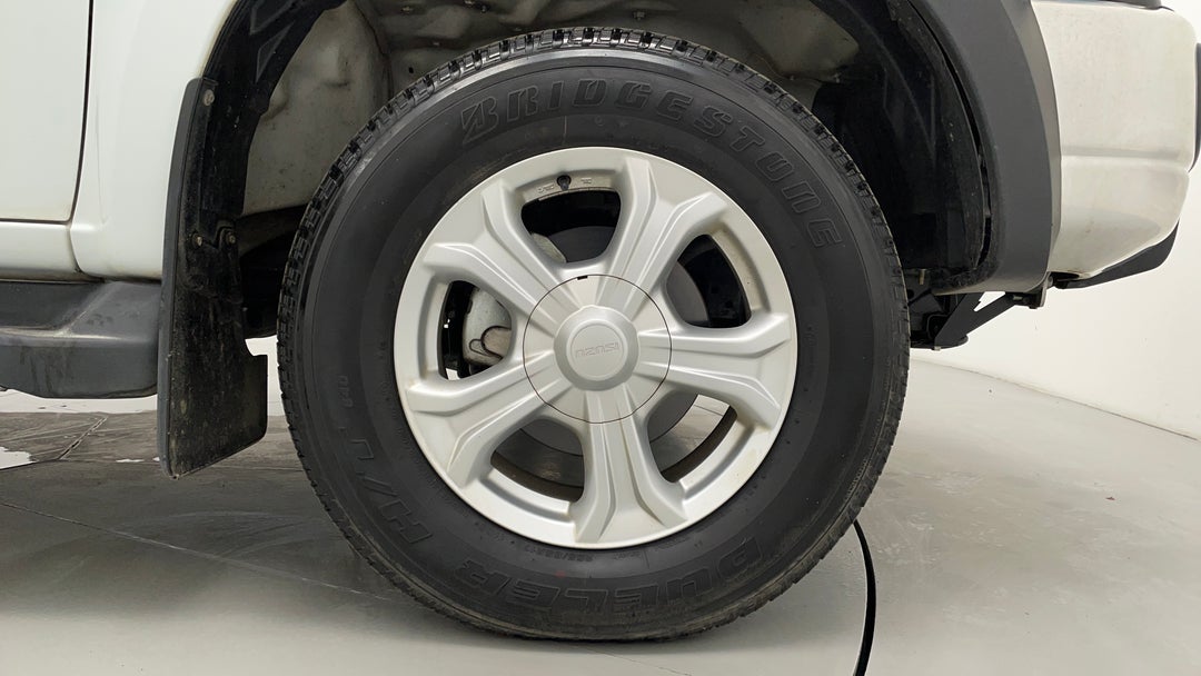 2019 Isuzu D-MAX Ls-u (4x4), Automatic, 26645 km, Right Front Wheel