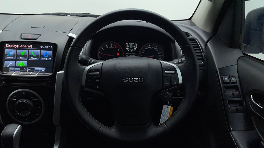 2019 Isuzu D-MAX Ls-u (4x4), Automatic, 26645 km, Steering Wheel Close-up