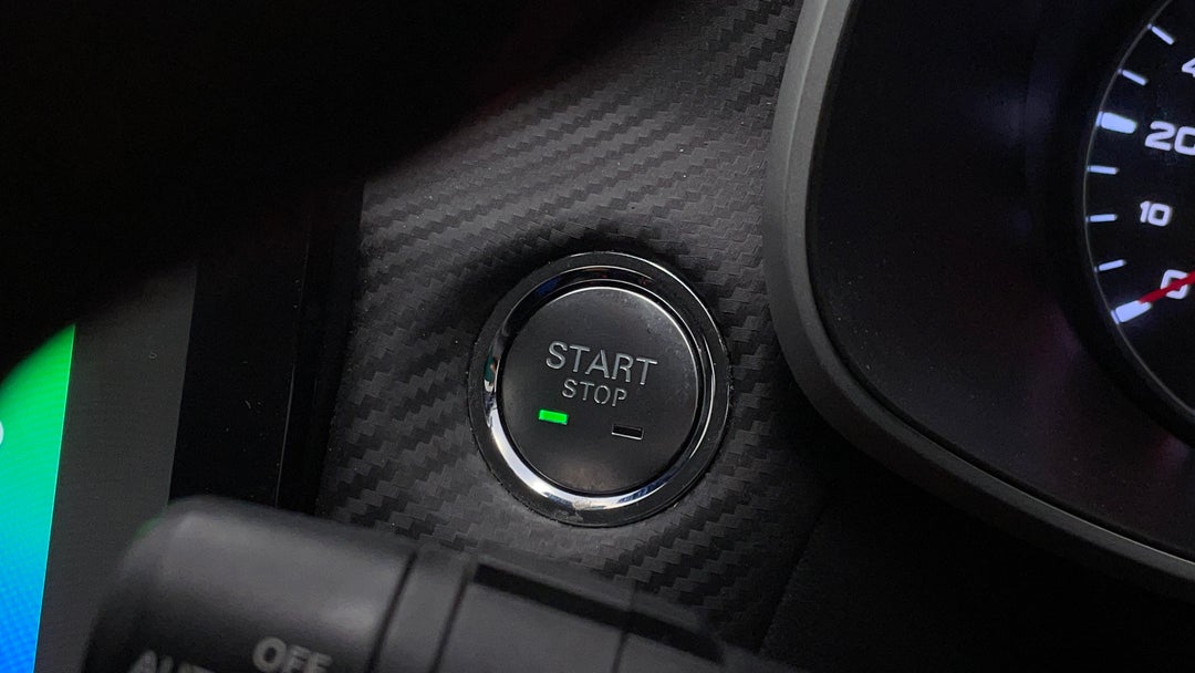 2020 MG Zst Excite, Automatic, 67843 km, Keyless / Button Start