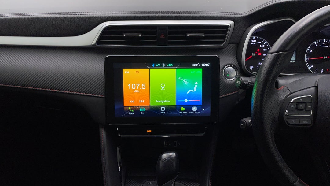 2020 MG Zst Excite, Automatic, 67843 km, Center Console