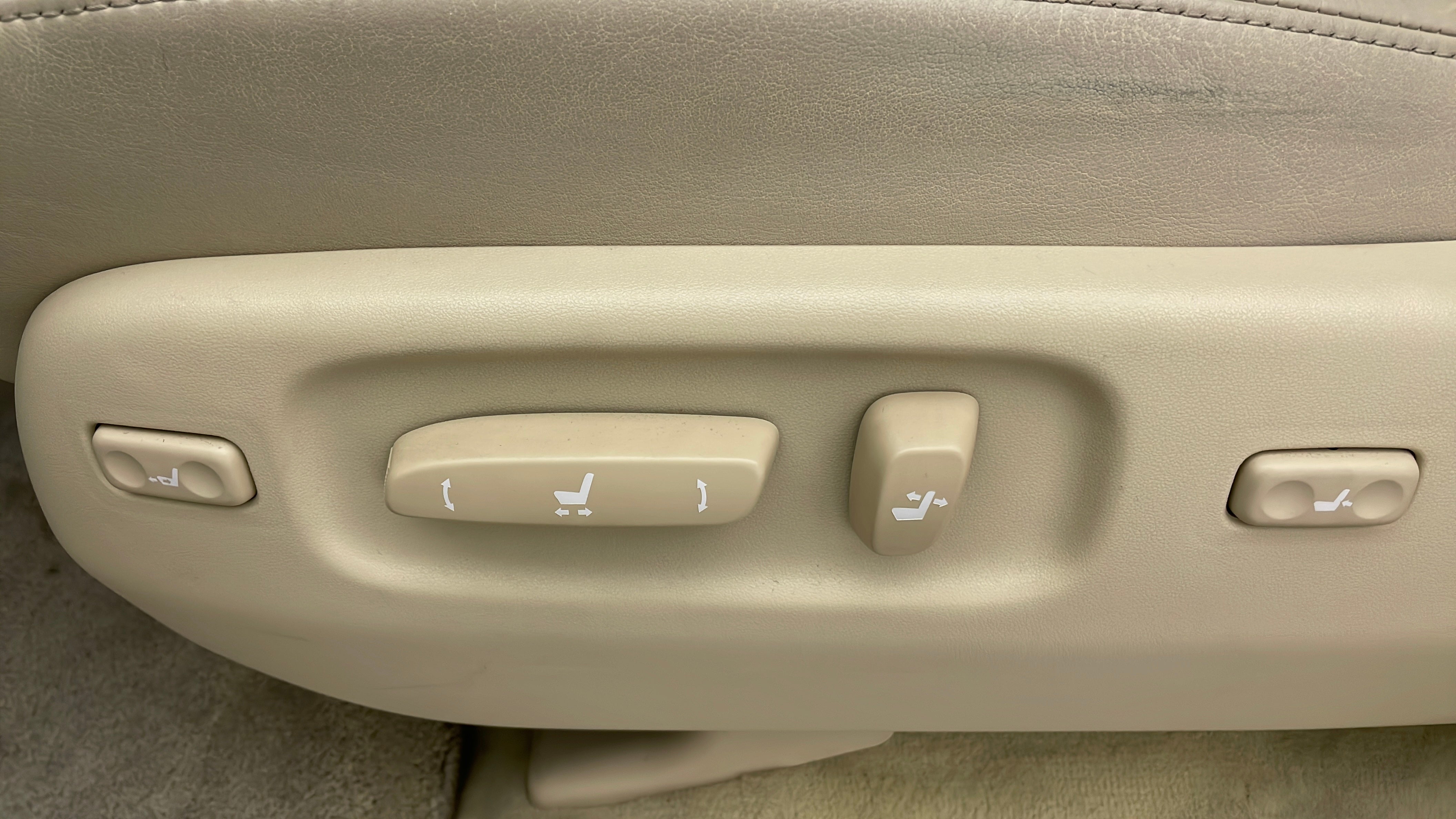 Lexus LX 570-Driver Side Adjustment Panel