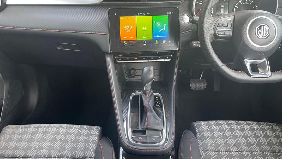 2023 MG Zst Core, Automatic, 13482 km, Center Console