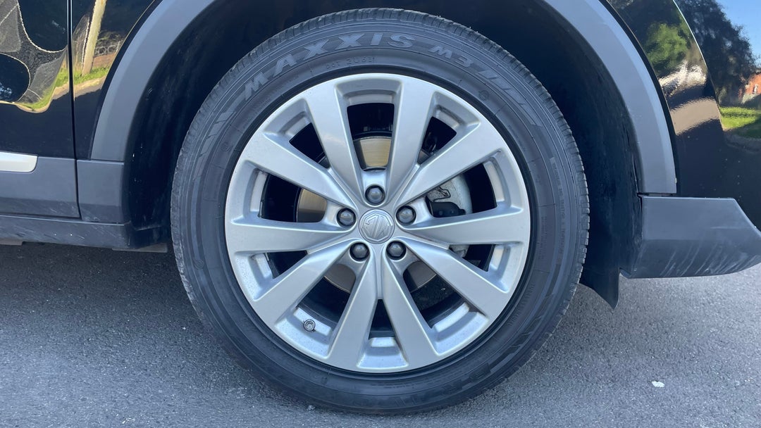 2023 MG Zst Core, Automatic, 13482 km, Right Front Wheel