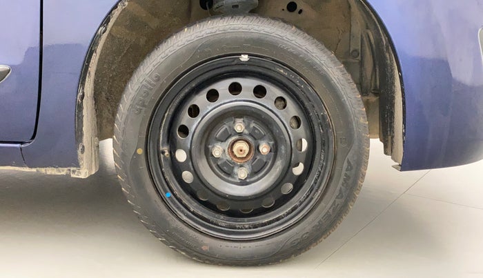 2017 Maruti Wagon R 1.0 VXI, Petrol, Manual, 36,966 km, Right Front Wheel