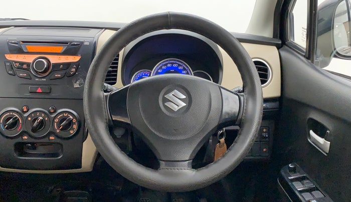 2017 Maruti Wagon R 1.0 VXI, Petrol, Manual, 36,966 km, Steering Wheel Close Up