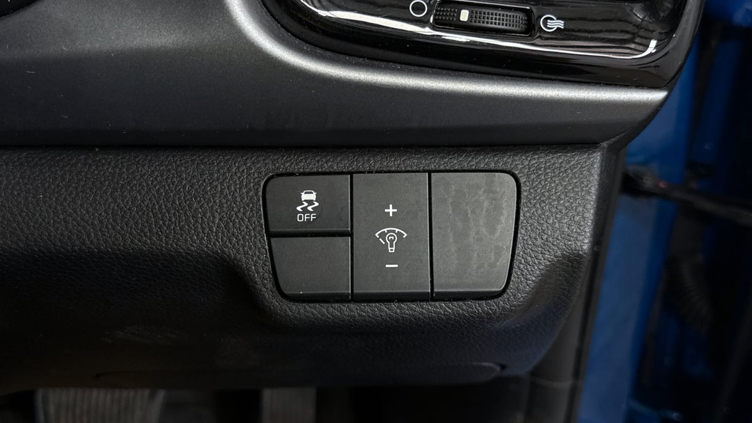 2021 Kia Rio Sx, Automatic, 75863 km, Utility Switches/Buttons