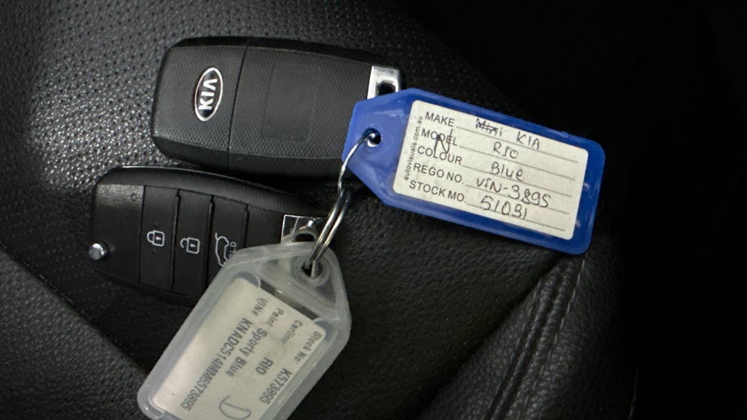 2021 Kia Rio Sx, Automatic, 75863 km, Key Close-up