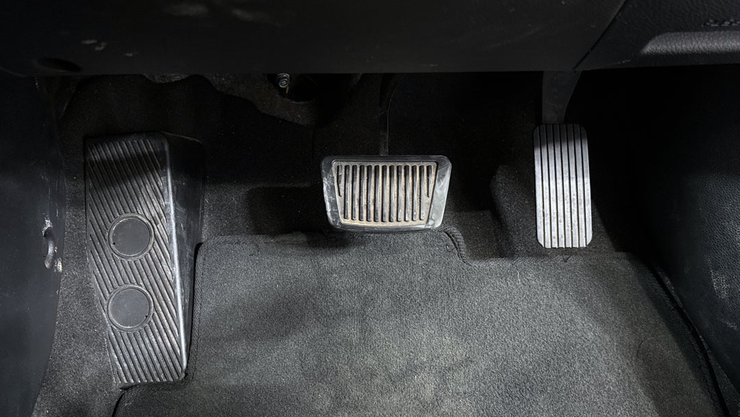 2021 Kia Rio Sx, Automatic, 75863 km, Pedals and Footmat