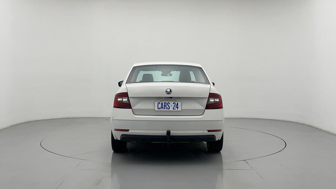 2019 SKODA Octavia 110 Tsi, Automatic, 46882 km, Back/Rear View