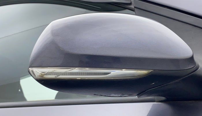 2016 Hyundai Grand i10 ASTA (O) 1.2 KAPPA VTVT, Petrol, Manual, 55,287 km, Right rear-view mirror - Indicator light has minor damage