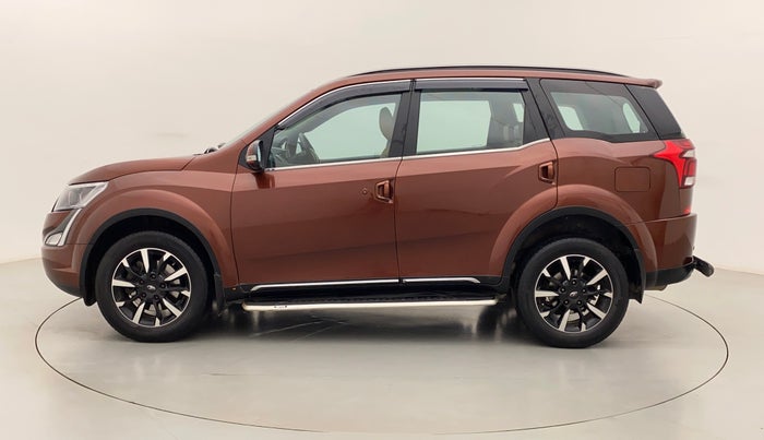 2018 Mahindra XUV500 W11 (O) AT, Diesel, Automatic, 52,554 km, Left Side