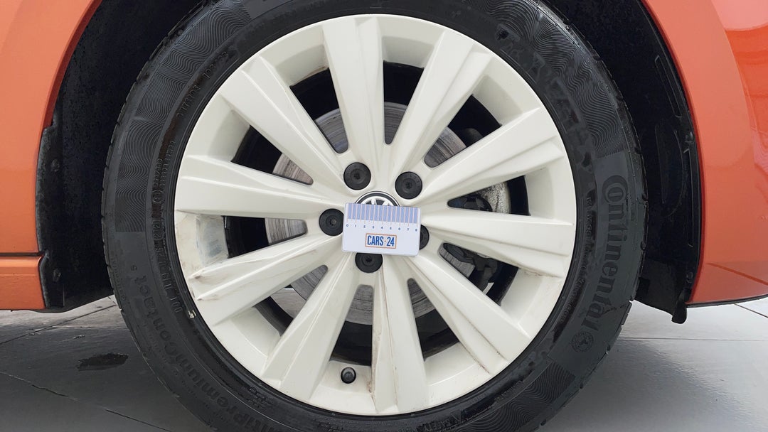 2017 Volkswagen Polo 66 Tsi Trendline, Automatic, 59213 km, Wheels Rim Front RHS Scratch