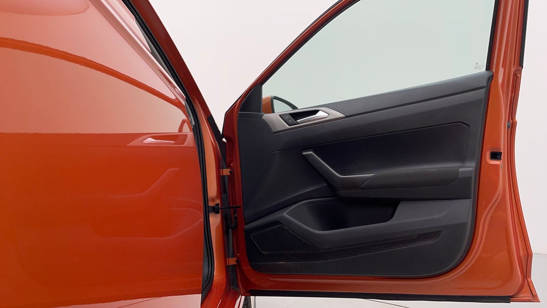 2017 Volkswagen Polo 66 Tsi Trendline, Automatic, 59213 km, Speaker View