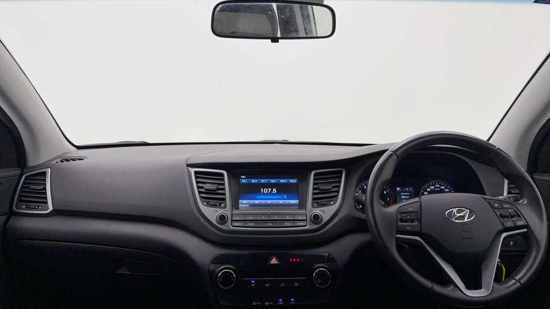 2017 Hyundai Tucson Active X (FWD), Automatic, 144231 km, Dashboard View