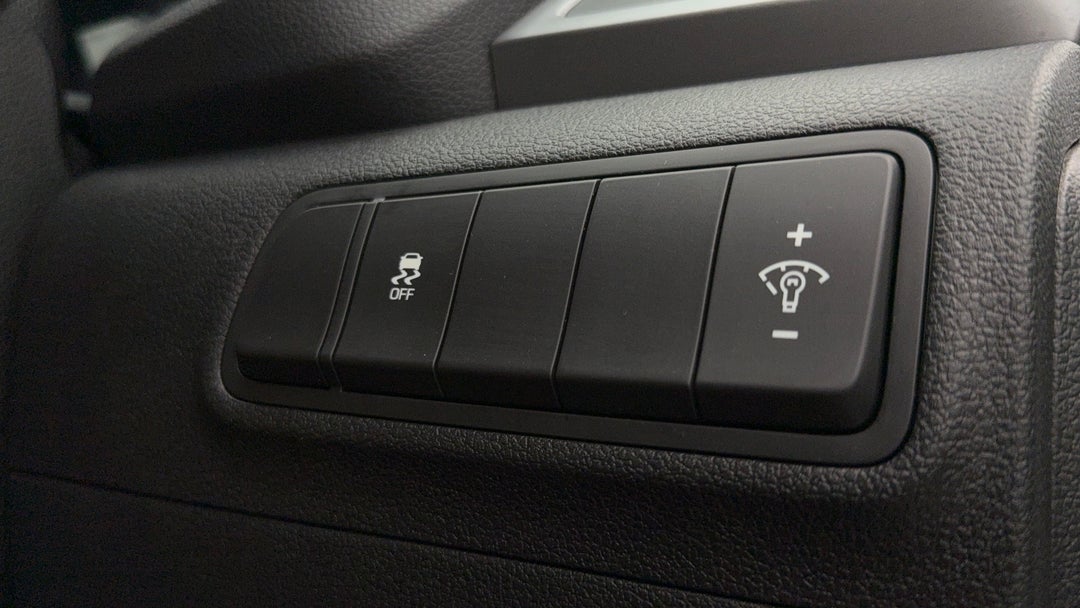 2017 Hyundai Tucson Active X (FWD), Automatic, 144231 km, Utility Switches/Buttons