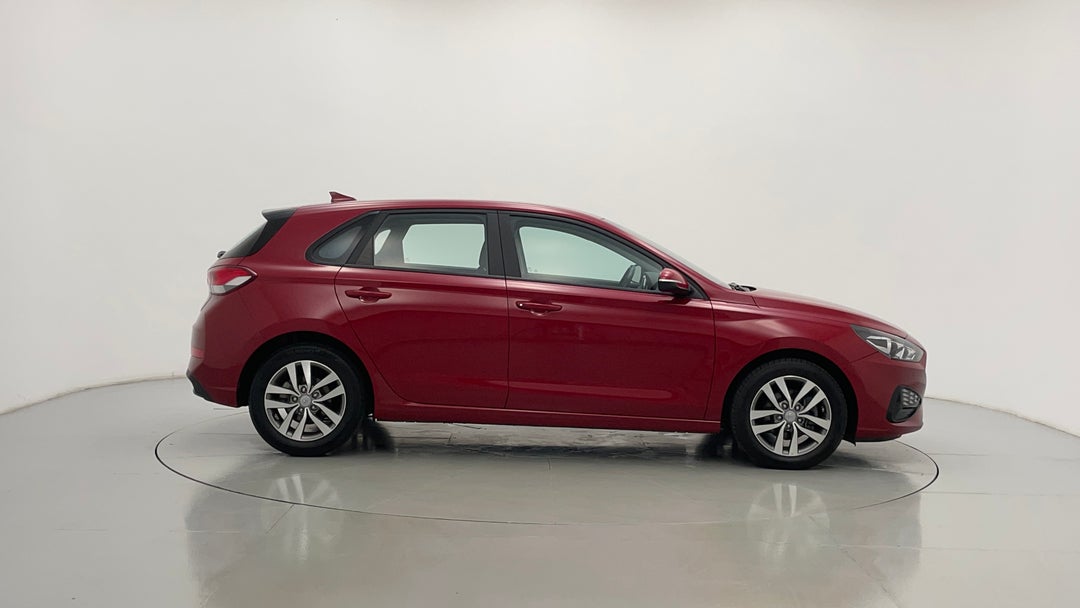 2020 Hyundai i30 i30, Automatic, 67281 km, Right Side View