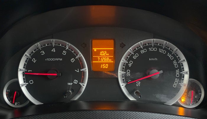 2015 Maruti Swift VXI D, Petrol, Manual, 71,525 km, Odometer Image