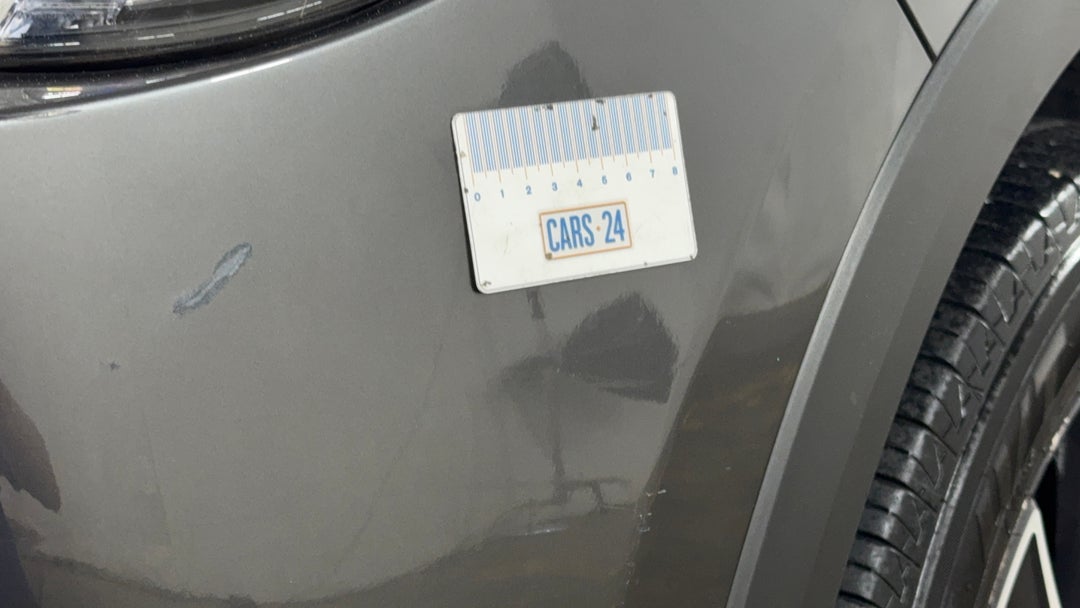 Bumper Front Scratch