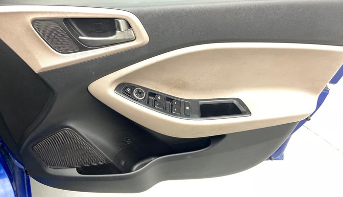 2015 Hyundai Elite i20 ASTA 1.2, Petrol, Manual, 79,361 km, Driver Side Door Panels Control