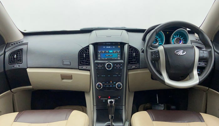 2016 Mahindra XUV500 W6 AT, Diesel, Automatic, 49,128 km, Dashboard