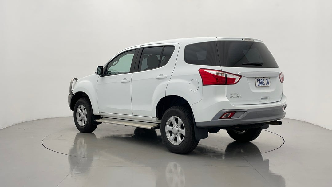 Left Back Diagonal (45- Degree) View