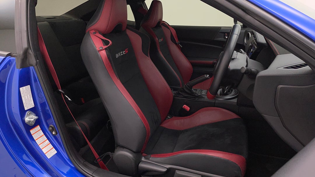 2019 Subaru Brz Ts, Manual, 60174 km, Right Side Front Door Cabin View