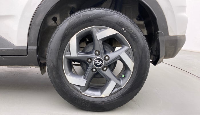 2019 Hyundai VENUE SX PLUS 1.0 TURBO DCT, Petrol, Automatic, 31,849 km, Left Rear Wheel