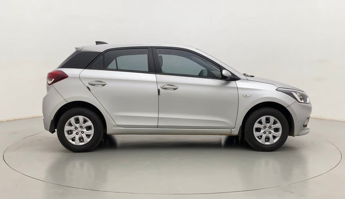 2016 Hyundai Elite i20 MAGNA 1.2, Petrol, Manual, 63,722 km, Right Side View
