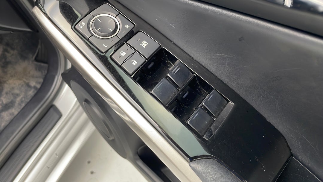 Drivers Side Door Panel Controls