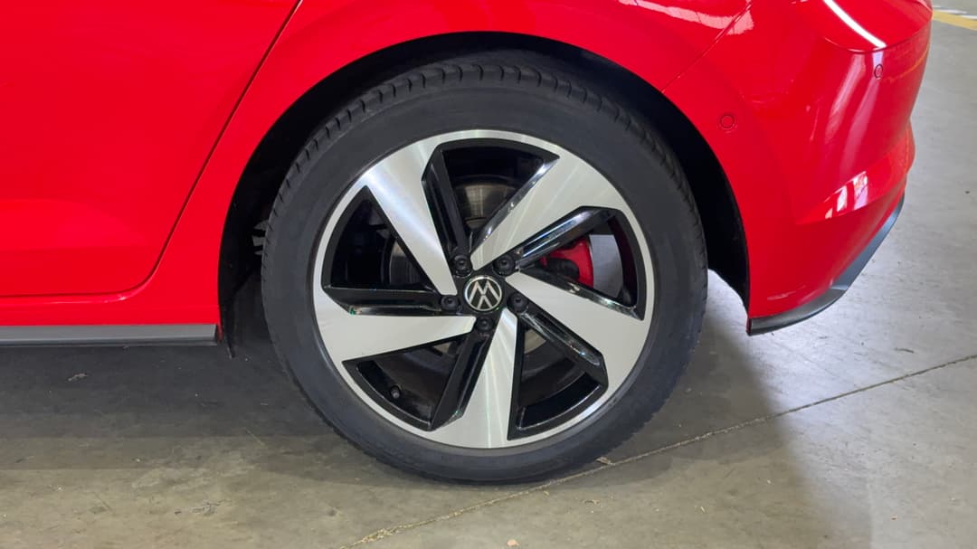 2021 Volkswagen Polo Gti, Automatic, 30804 km, Left Rear Wheel