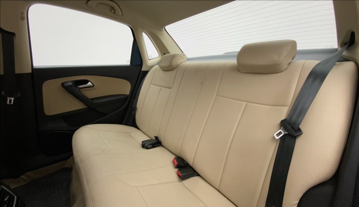 2016 Volkswagen Ameo HIGHLINE 1.2, Petrol, Manual, 32,065 km, Right Side Rear Door Cabin