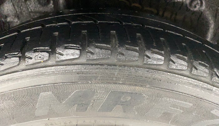 2017 Honda City V MT PETROL, Petrol, Manual, 33,872 km, Right Rear Tyre Tread