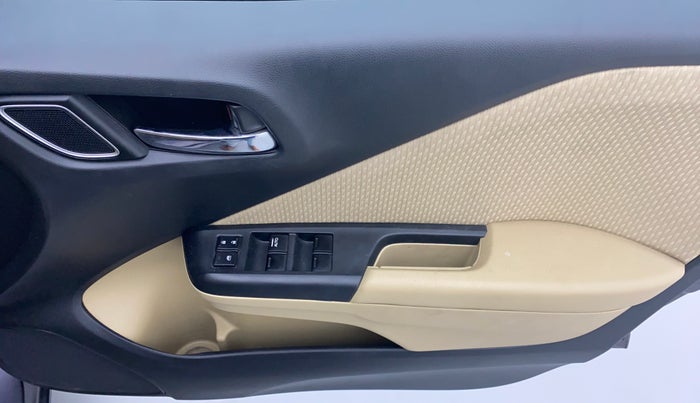2017 Honda City V MT PETROL, Petrol, Manual, 33,872 km, Driver Side Door Panels Control