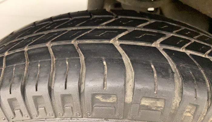 2018 Maruti Eeco 5 STR WITH A/C+HTR, Petrol, Manual, 27,583 km, Right Rear Tyre Tread