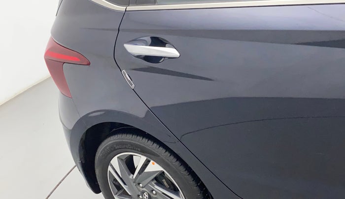 2022 Hyundai NEW I20 ASTA (O) 1.2 MT, Petrol, Manual, 26,675 km, Right quarter panel - Minor scratches
