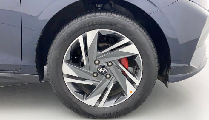 2022 Hyundai NEW I20 ASTA (O) 1.2 MT, Petrol, Manual, 26,675 km, Right Front Wheel