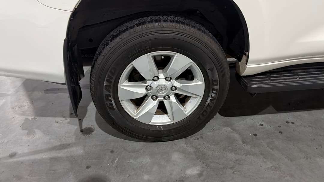 2023 Toyota Landcruiser Prado Gxl, Automatic, 65874 km, Right Rear Wheel