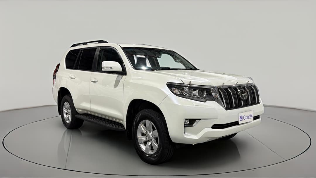 2023 Toyota Landcruiser Prado Gxl, Automatic, 65874 km, Right Front Diagonal (45- Degree) View