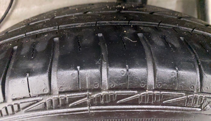 2019 Maruti Celerio VXI CNG D, CNG, Manual, 81,156 km, Left Rear Tyre Tread