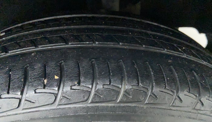 2018 Maruti Baleno DELTA 1.2 K12, Petrol, Manual, 75,651 km, Left Rear Tyre Tread