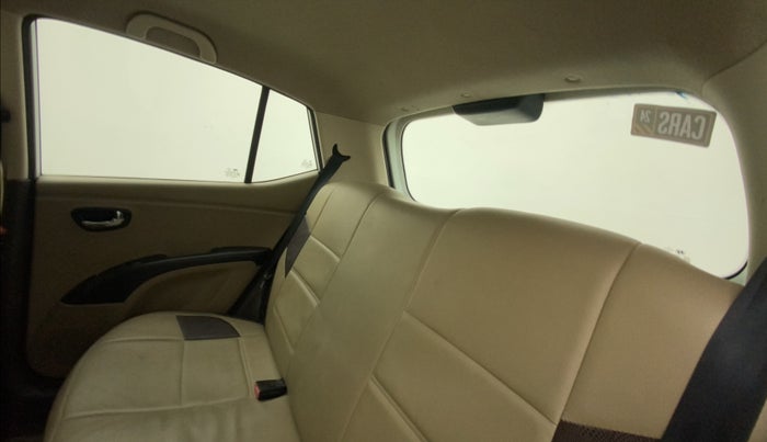2011 Hyundai i10 MAGNA 1.1, Petrol, Manual, 55,296 km, Right Side Rear Door Cabin