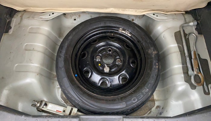 2016 Maruti Alto K10 VXI, Petrol, Manual, 65,484 km, Spare Tyre