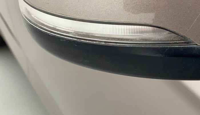 2013 Hyundai i20 SPORTZ 1.2, Petrol, Manual, 49,919 km, Right rear-view mirror - Indicator light has minor damage