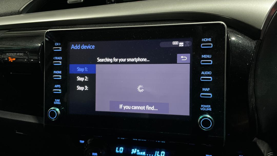 2022 Toyota Hilux Sr5 (4x4), Automatic, 31853 km, Android/Apple Car Play